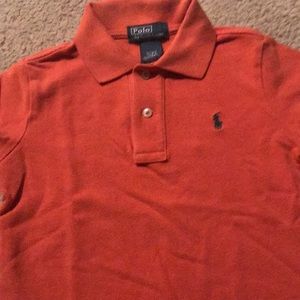 Boys size 3T shirt